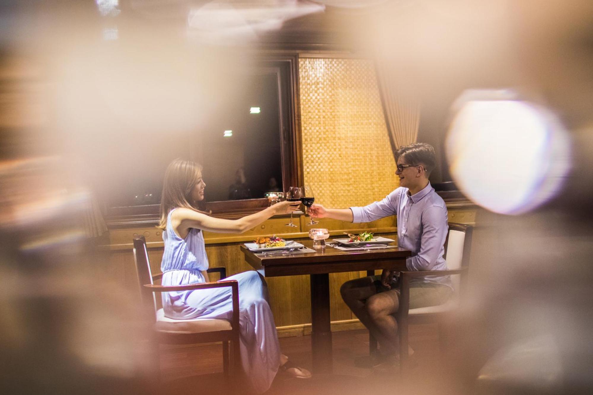 Bhaya Legend Cruises Hotel Ha Long Bagian luar foto