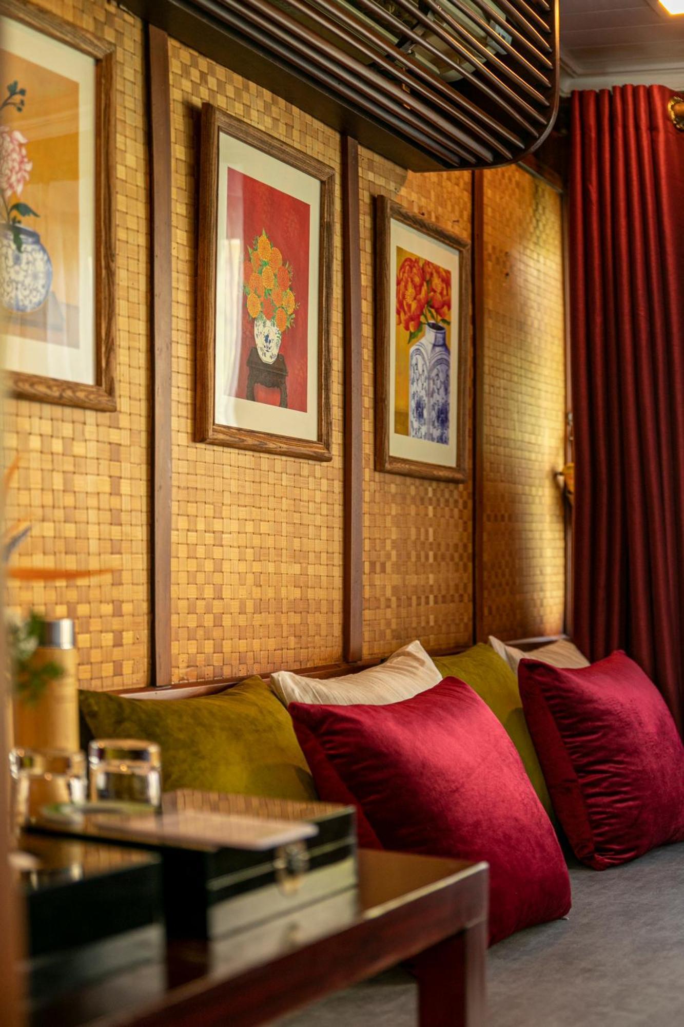 Bhaya Legend Cruises Hotel Ha Long Bagian luar foto