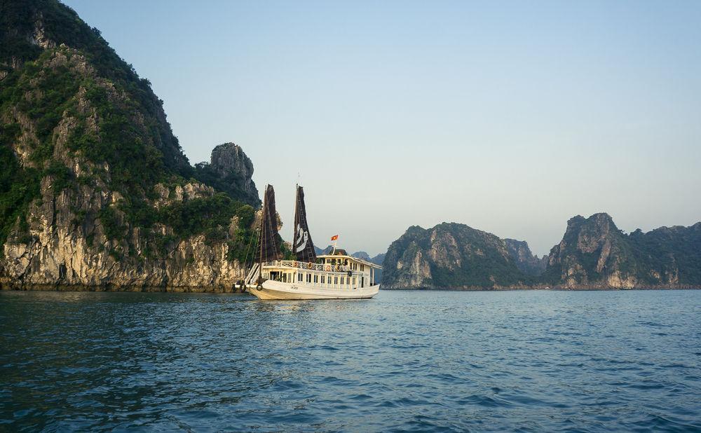 Bhaya Legend Cruises Hotel Ha Long Bagian luar foto