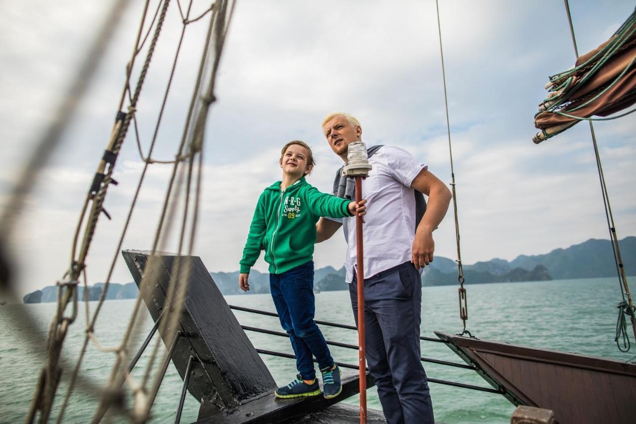 Bhaya Legend Cruises Hotel Ha Long Bagian luar foto